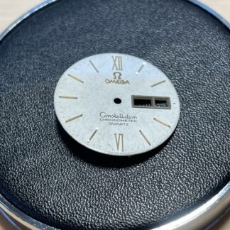 Omega Constellation Chronometer Quartz Day Date White Dial 27.5mm