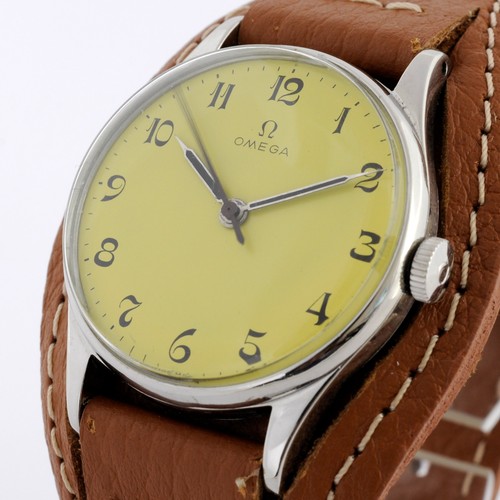 SWISS 1944 OMEGA VINTAGE REF 2391 MANUAL WIND STEEL MIDSIZE WATCH WORKING WELL