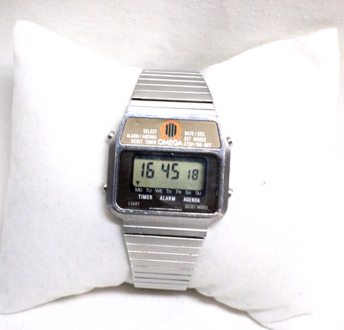 Vintage Omega watch Memomaster LCD