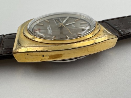 Vintage OMEGA 196.0030 Genève Megaquartz 32 KHz Brown Dial Cal Ω 1310 - 39 mm