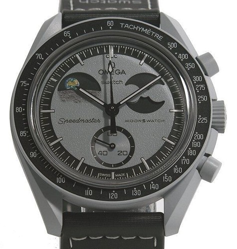 Swatch x Omega Moonswatch Mission To Earthphase SO33M700 Black Gray New