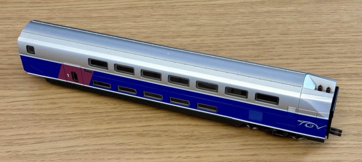 MEHANO voiture 1° Classe de TGV DUPLEX de la SNCF - HO 1/87