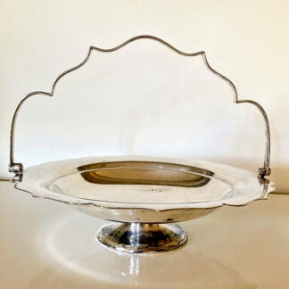 Design Keith Murray plat Art Déco numéroté métal argenté (Mappin & Webb) 1930