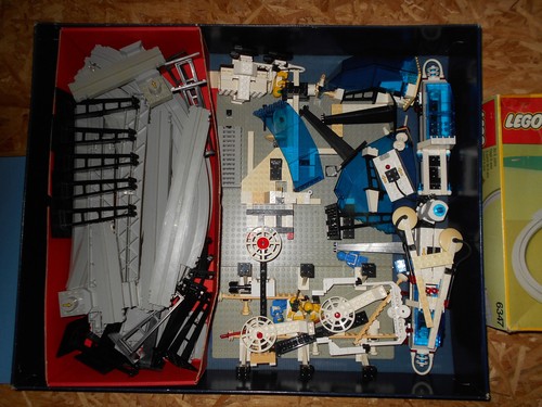 LEGO Monorail Futuron 6990 et 6347 piste accessoire 1991 avec boites et notice – Image 3