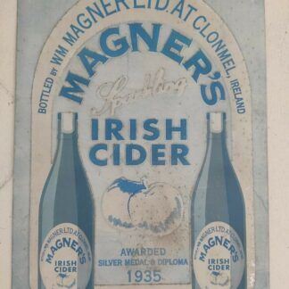 Plaques émaillées  Objets publicitaires de collections.  Enamelled plates