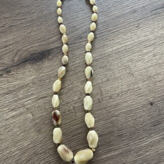 ancien collier vintage en corne art déco