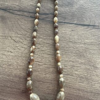 ancien collier vintage en corne art déco