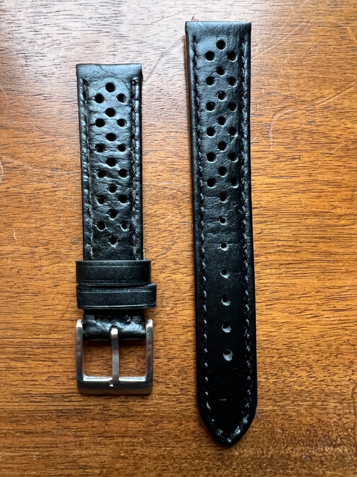 Bracelet de montre en cuir noir type rallye 18mm neuf