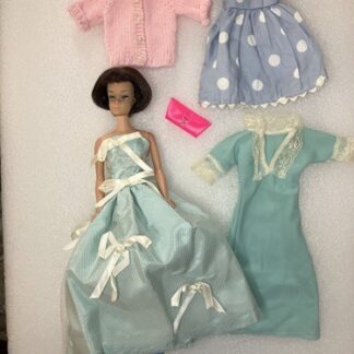 Vintage 1960's Brunette Barbie Doll American Girl w/Bendable Legs #1070 Mattel