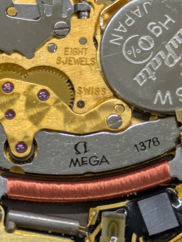 **NEAR MINT** Vintage 1980s OMEGA De Ville Cal.1378 Quartz White Roman 32mm Mens