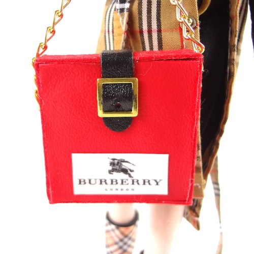 Barbie Mattel ODEL MUSE . THOMAS BURBERRY II Design . OOAK Collector Boxed NEW – Image 14