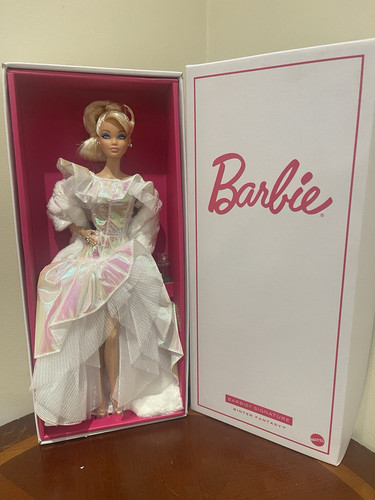 Barbie Mattel ODEL MUSE . THOMAS BURBERRY II Design . OOAK Collector Boxed NEW – Image 20