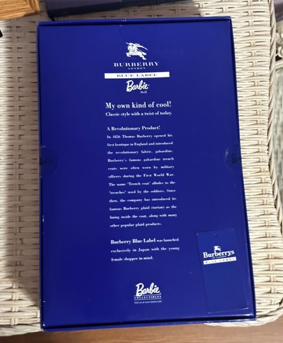 Burberry London Blue Label Barbie Doll Limited Edition Barbie Collectables 1999 – Image 2