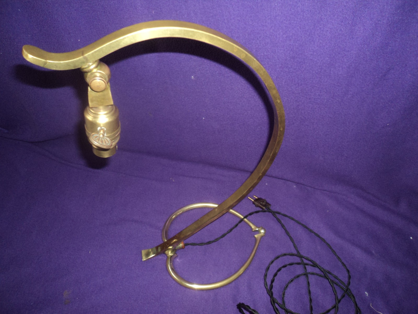 PIED DE LAMPE BRONZE COL DE CYGNE MULLER ART NOUVEAU /DECO TULIPE DAUM 1900