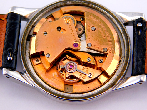 VINTAGE OMEGA BUMPER CAL .351 PATINA DIAL MENS WRISTWATCH SERVICED C. 1950