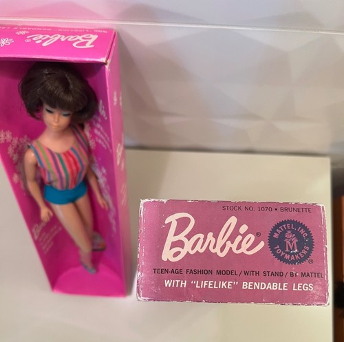 1965 Vintage Brunette Bendable Leg Barbie Doll with Original Box #1070 – Image 2