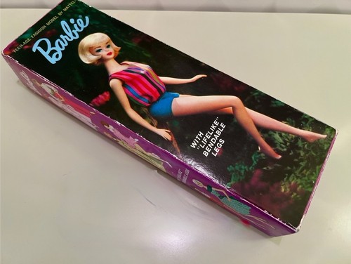1965 Vintage Brunette Bendable Leg Barbie Doll with Original Box #1070 – Image 12