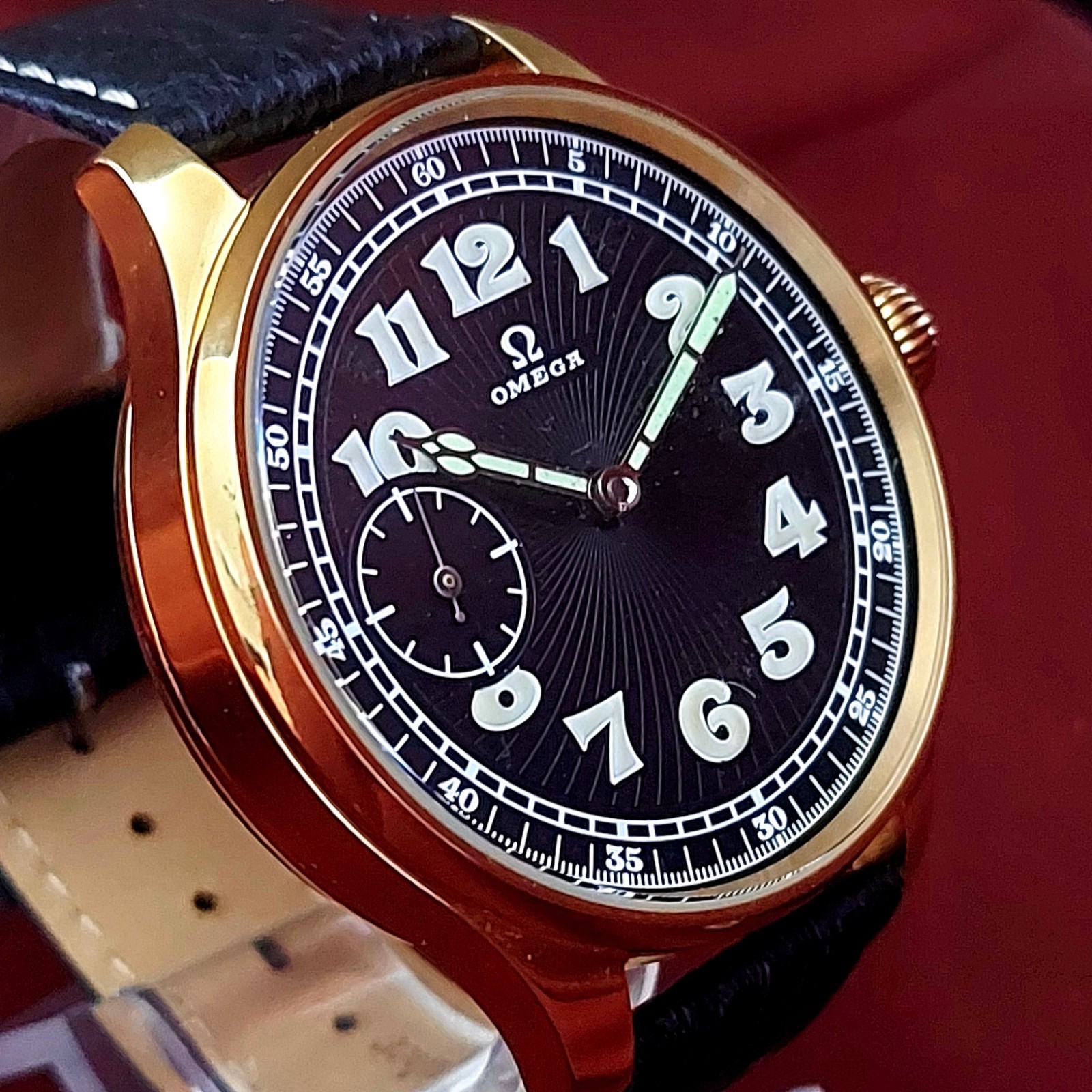 Vintage Watch Omega Men's Wristwatch Swiss Made Black Dial Serviced