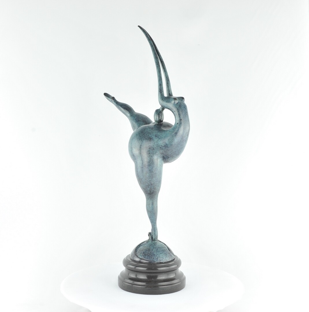 Statue Sculpture Danseuse Nue Acrobate Sexy Style Moderne Style Art Deco Bronze
