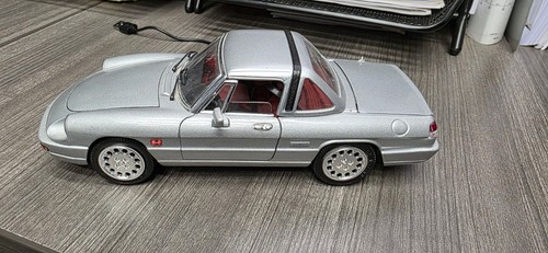 WOW EXTREMELY RARE Alfa Romeo Spider S4 Duetto HT 1988 Silver 1:18 Jouef-Eagle's