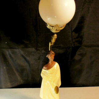 LAMPE ART DECO  VINTAGE 1920 . SCULPTURE FEMME