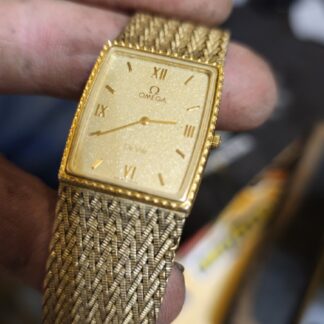 [Near Mint] Vintage Omega De Ville Quartz Gold Bracelet Women's Watch New Batt.