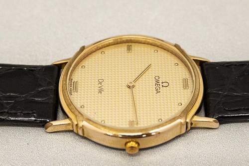 RARE *NEAR MINT* Vintage OMEGA DeVille Cal.1455 Quartz Gold Dial 30mm Mens Watch – Image 3