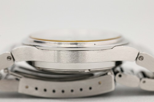 *NEAR MINT* Vintage OMEGA Constellation Chronometer f300Hz Cal.1260 Quartz Men's – Image 4