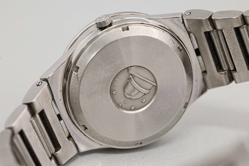 *NEAR MINT* Vintage OMEGA Constellation Chronometer f300Hz Cal.1260 Quartz Men's – Image 7