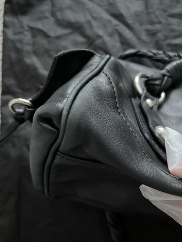 Authentic Francesco Biasia Women Black Leather Shoulder Bag – Image 17