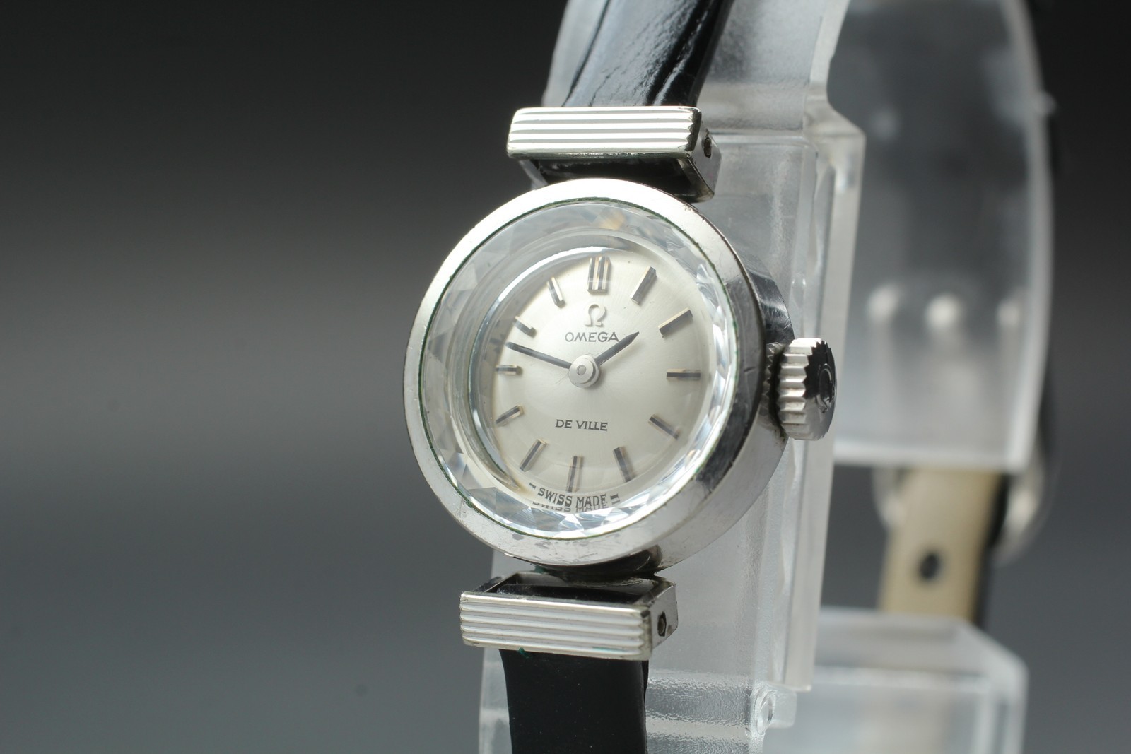 Montre femme vintage 1970 OMEGA De Ville Cal.485 argent remontage manuel...