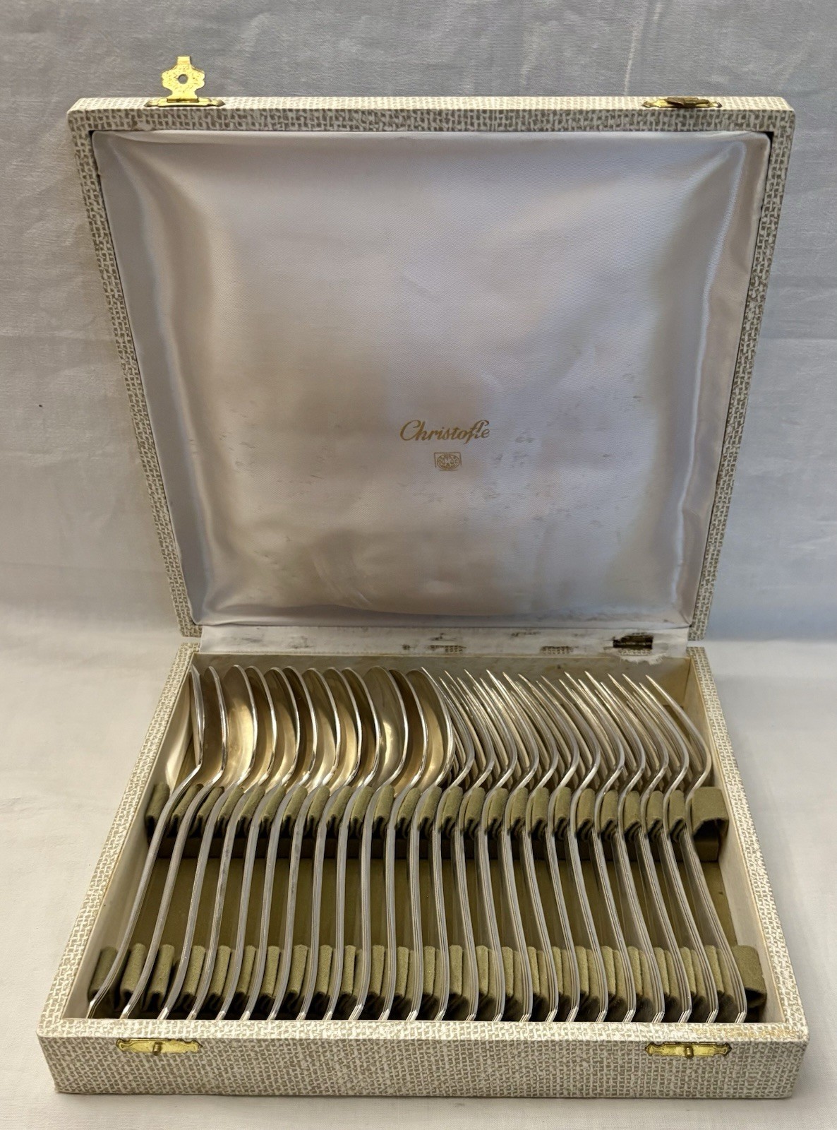 12 CUILLERES + 12 FOURCHETTES METAL ARGENTE MODELE AMERICA ART DECO CHRISTOFLE