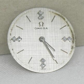 VINTAGE OMEGA 17 JWL CAL. 620 WRISTWATCH MOVEMENT DIAMOND DIAL HANDS BALANCE