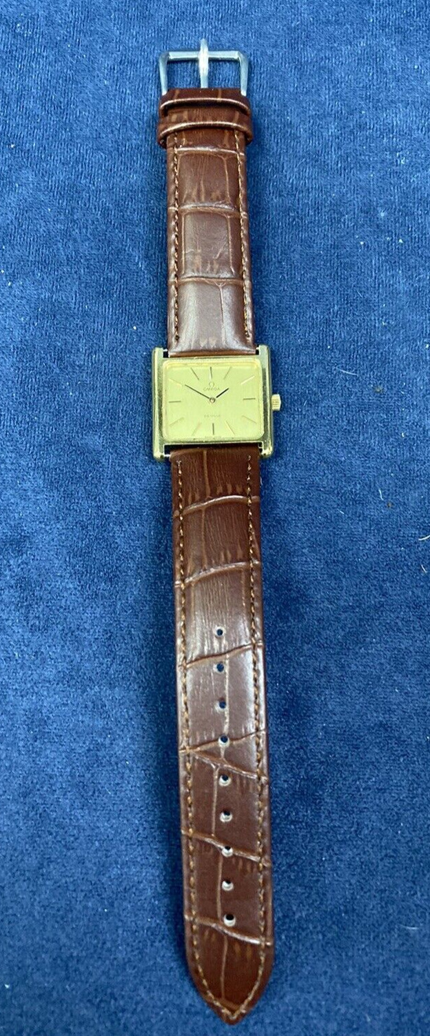 Vintage Omega De Ville 20M Gold Ref 511.0405 Cal 625 Manual Winding Watch